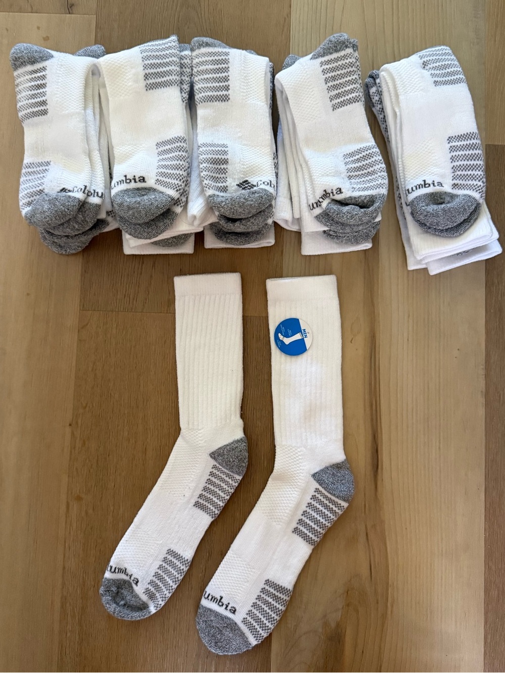 11 Pairs!! Columbia White & Gray Athletic Socks - Men's